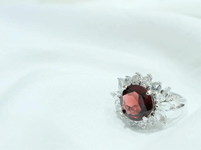 ロレックスが証明する時を超えて輝き続ける資産とブランド価値の真髄